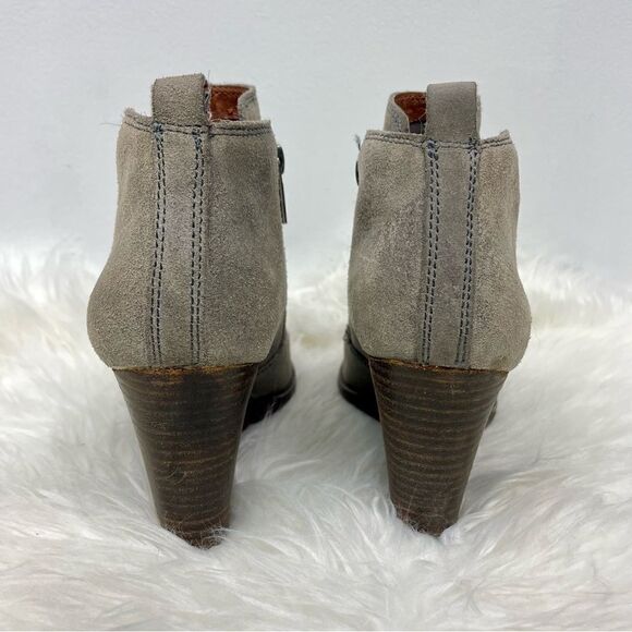 Lucky Brand | suede wedge ankle booties 6M tan. - Picture 4 of 9
